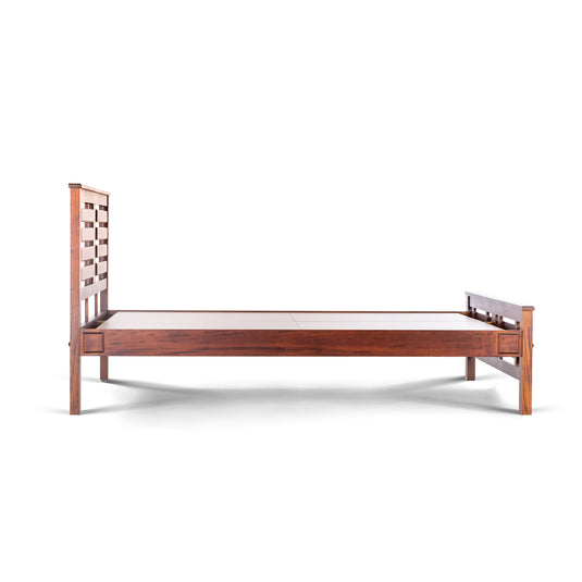 para bed frame side view